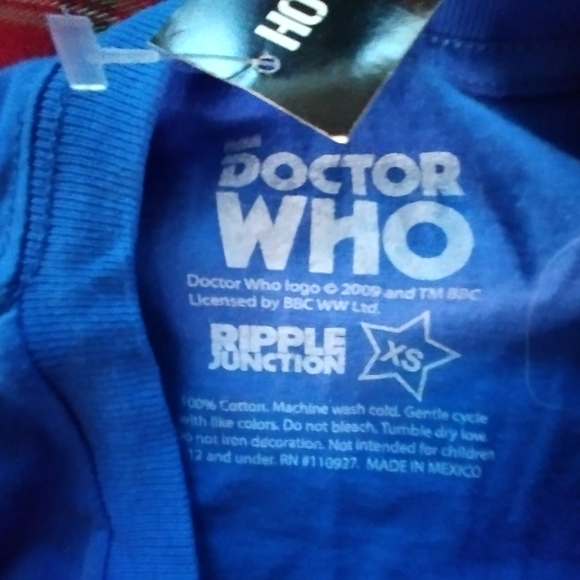 NWT Ripple Junction Doctor Who Blue Wibbly Wobbly tee XS - Picture 3 of 5